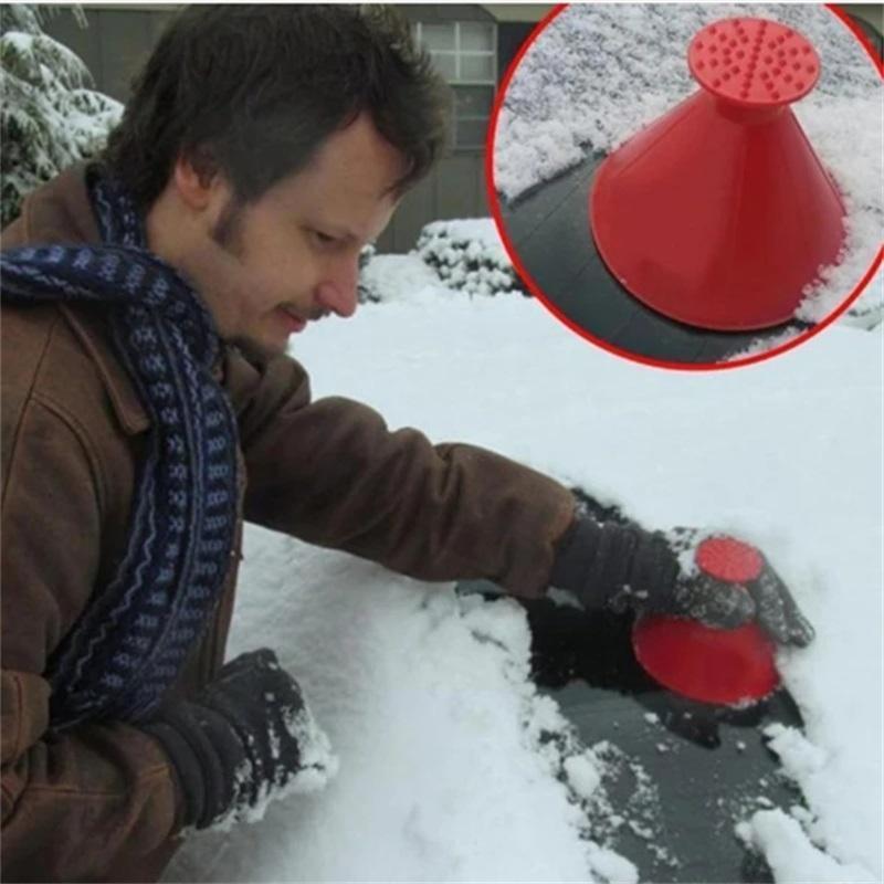 MAGICAL CAR ICE SCRAPER ( CHRISTMAS PROMOTION 50% )